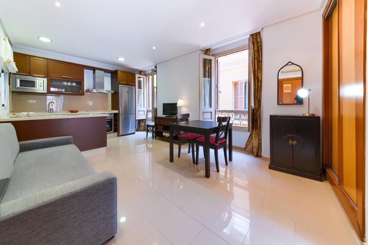 Holidays2Malaga Lazcano High Wifi & French Balcony Екстериор снимка